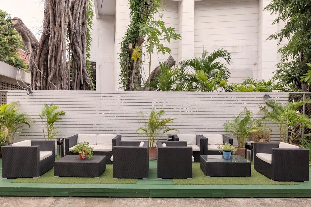 פאטאיה The Golden Ville Boutique Hotel And Spa מראה חיצוני תמונה