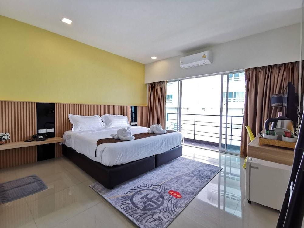 פאטאיה The Golden Ville Boutique Hotel And Spa מראה חיצוני תמונה